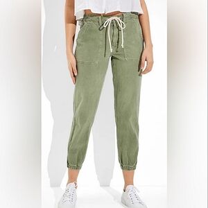 American Eagle Stretch Tomgirl Utility Jogger Green Mid Rise Casual Size 2R